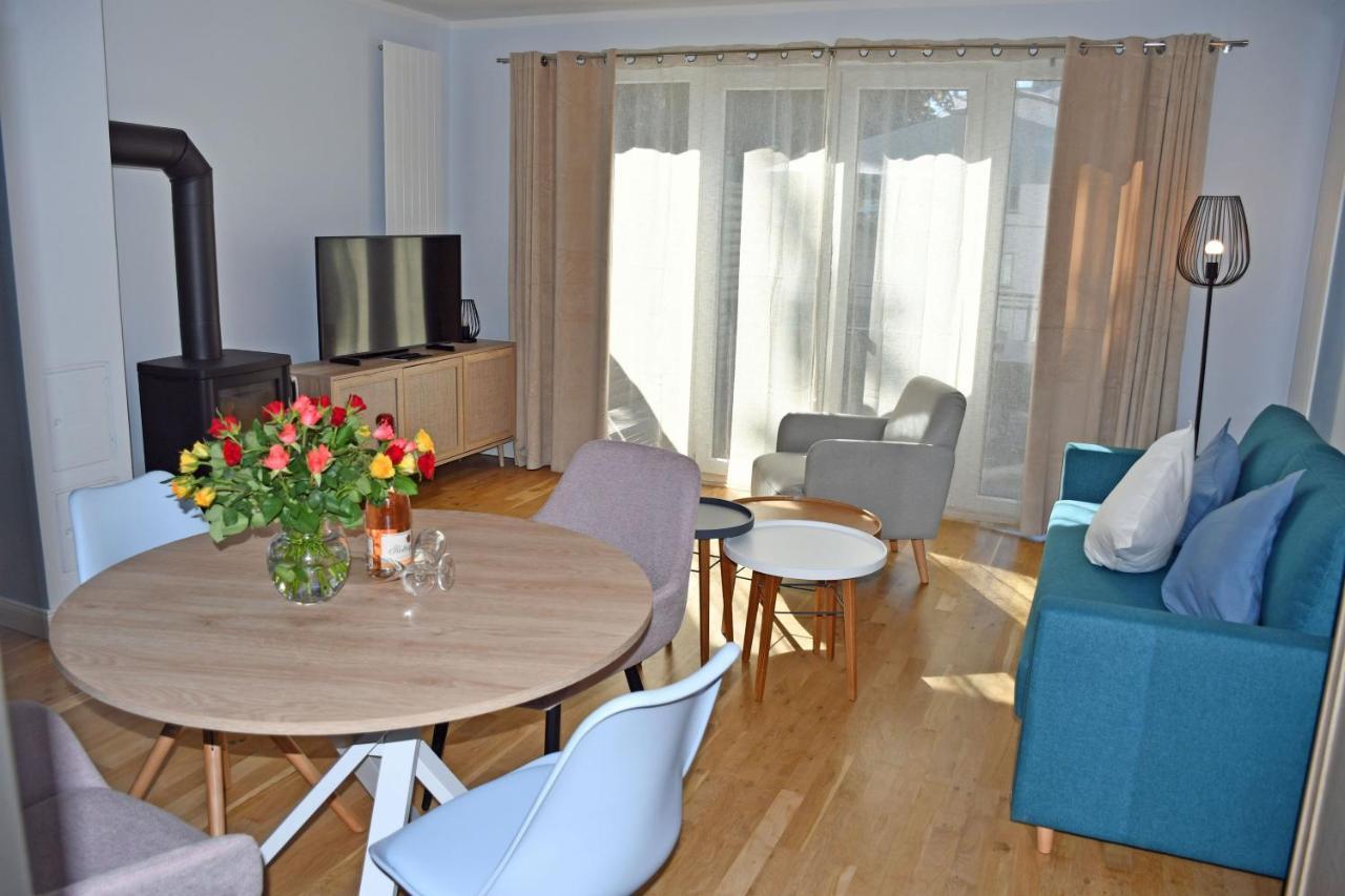 Schoene Ferienwohnungen Mit Kamin Im Ostseebad Sellin 외부 사진