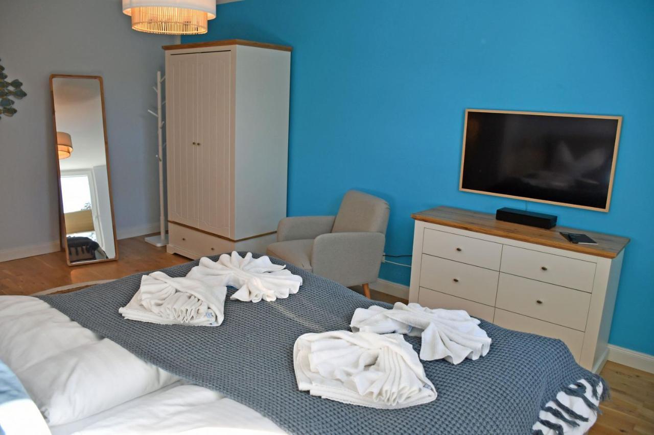 Schoene Ferienwohnungen Mit Kamin Im Ostseebad Sellin 외부 사진