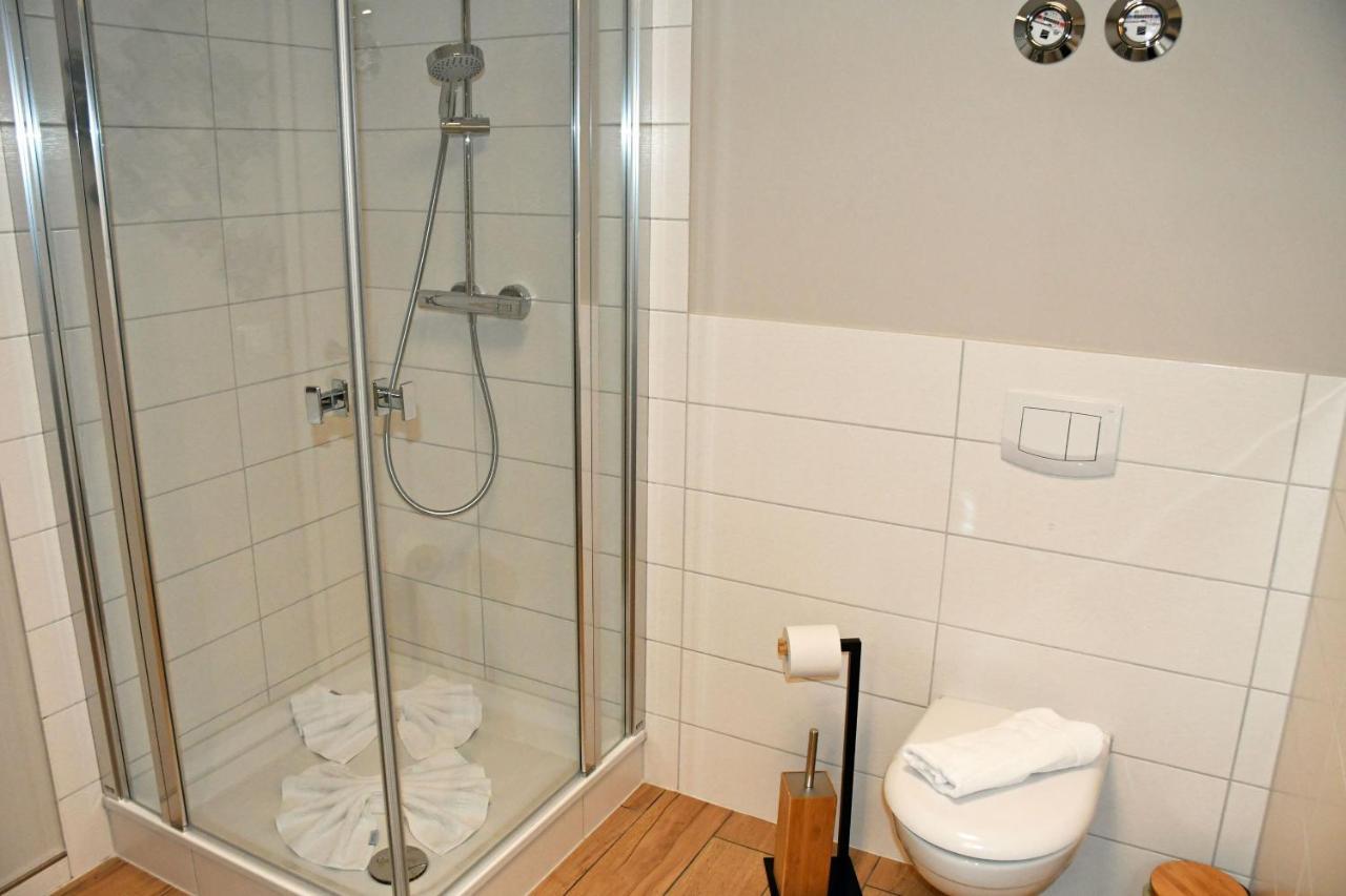 Schoene Ferienwohnungen Mit Kamin Im Ostseebad Sellin 외부 사진
